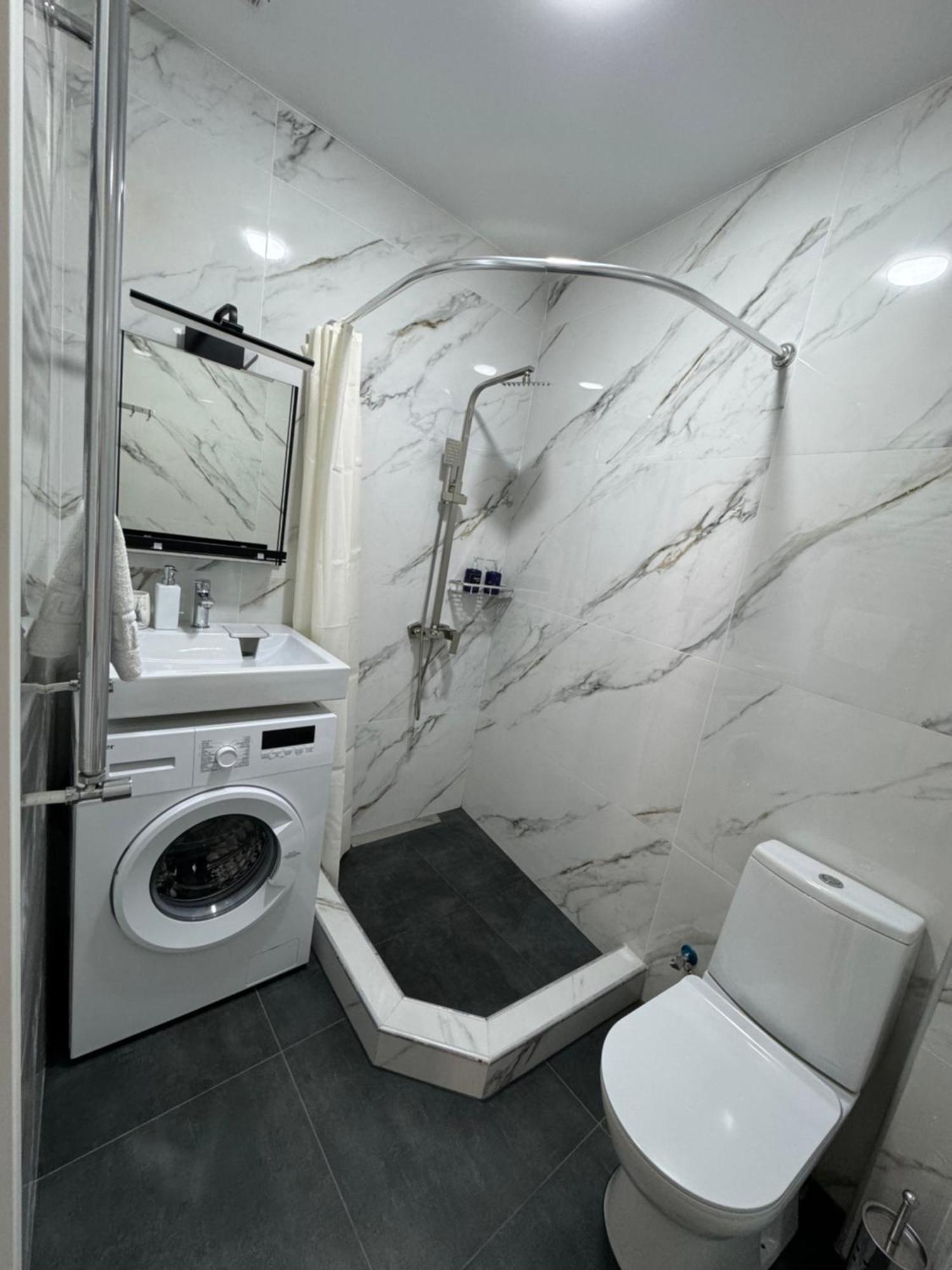 Brothers Apartments With Terrace In Old Tbilisi Room photo