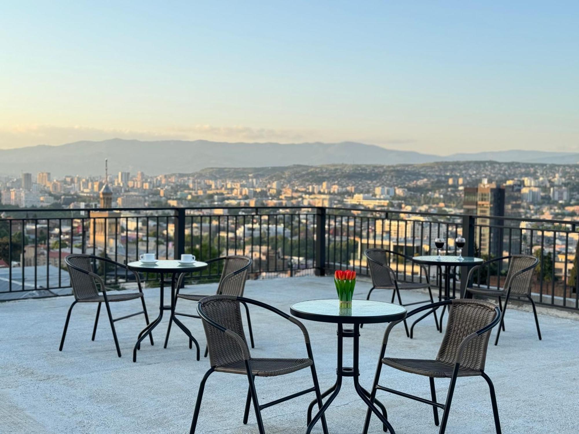 Brothers Apartments With Terrace In Old Tbilisi Exterior photo