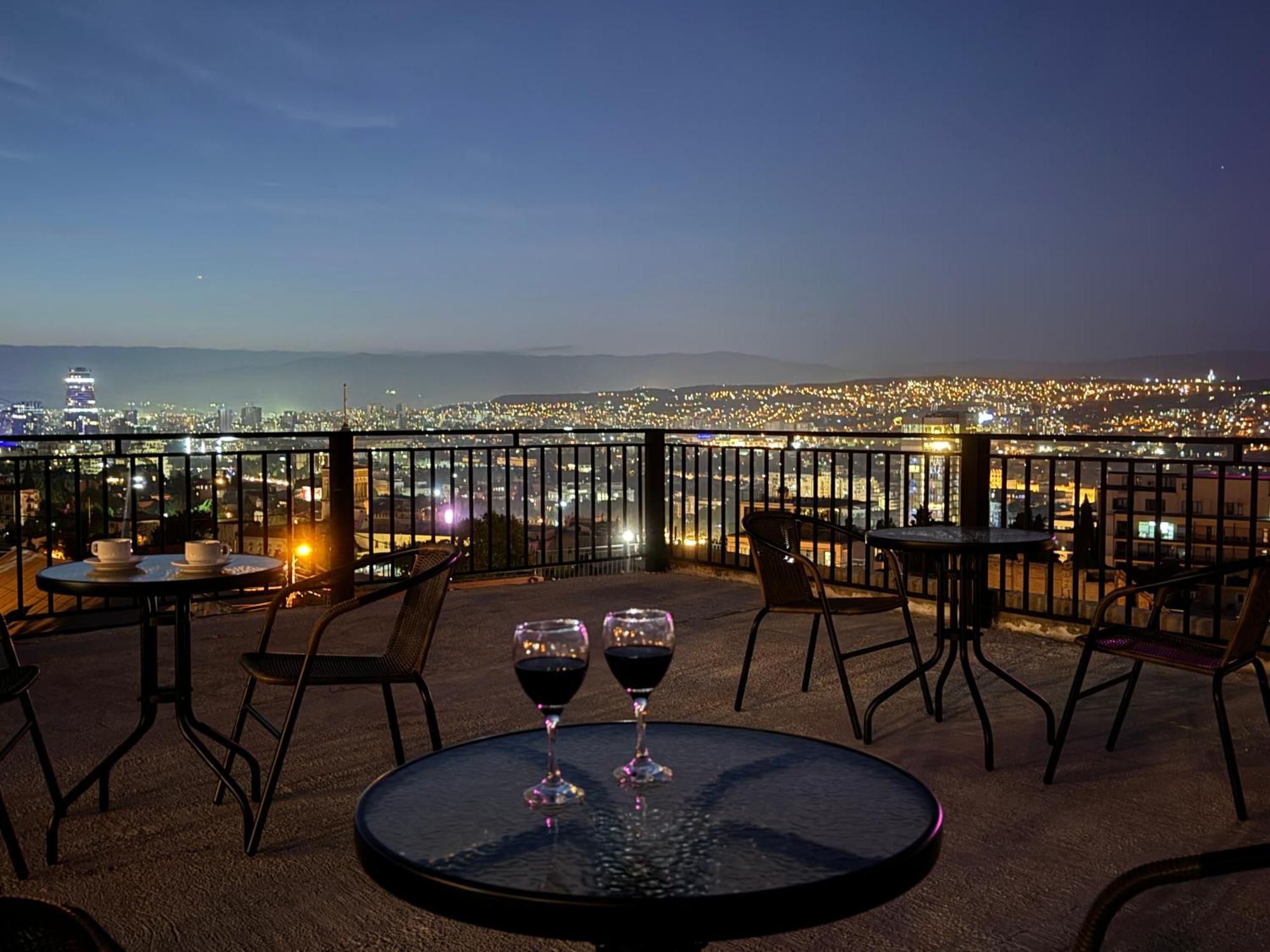 Brothers Apartments With Terrace In Old Tbilisi Exterior photo